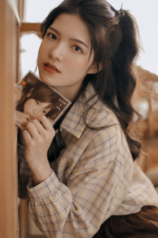 日韩美女视频免费观看